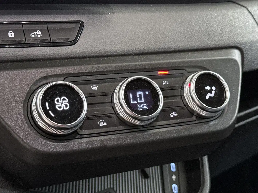 Nissan Interstar L2H2 Limited 87 kWh Lat om Lat uit 2025, foto 15