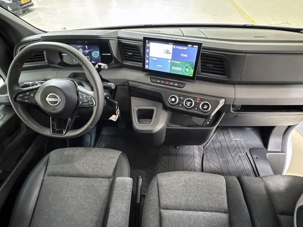 Nissan Interstar L2H2 Limited 87 kWh Lat om Lat uit 2025, foto 6