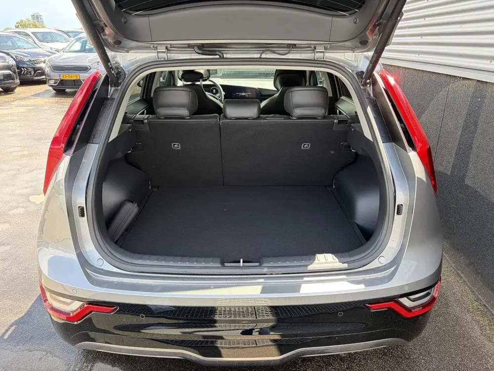 Kia Niro ExecutiveLine 64.8 kWh Nieuw 16% bijtellin uit 2024, foto 11