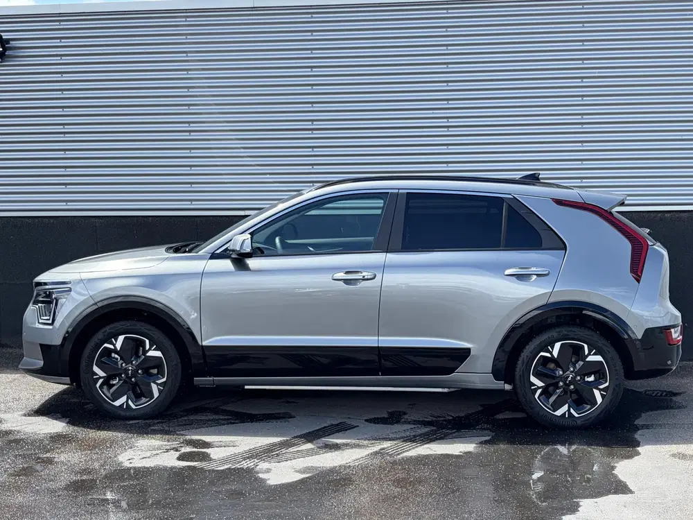 Kia Niro ExecutiveLine 64.8 kWh Nieuw 16% bijtellin uit 2024, foto 2