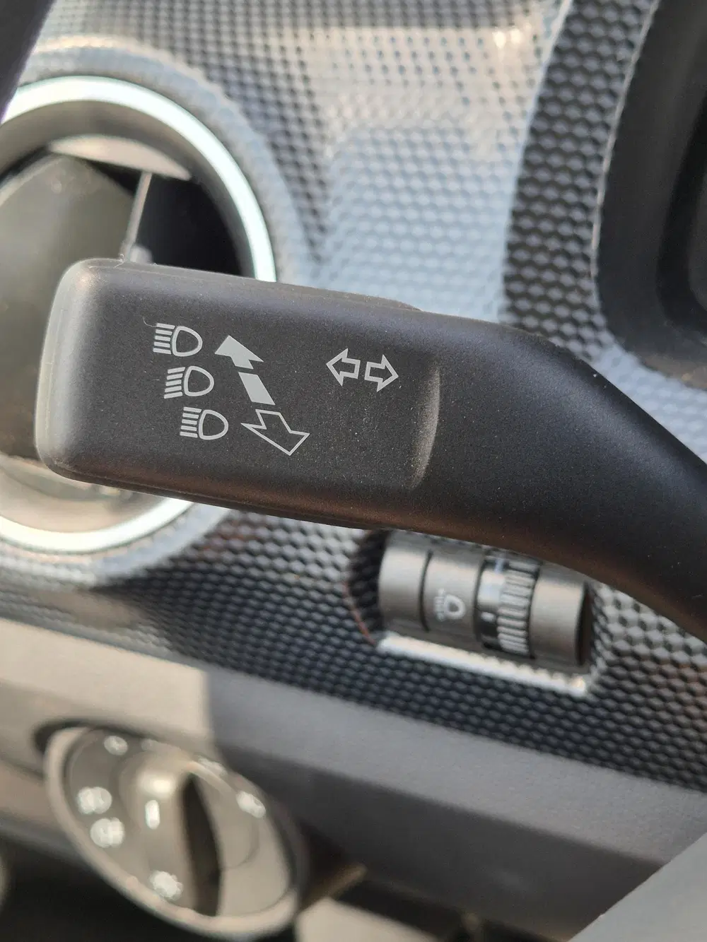 Volkswagen up! 1.0 Nieuwe auto uit 2020, foto 10