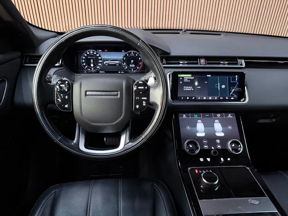 Land Rover Range Rover Velar 2.0 P250 Turbo AWD R-Dynamic SE uit 2019, foto 12