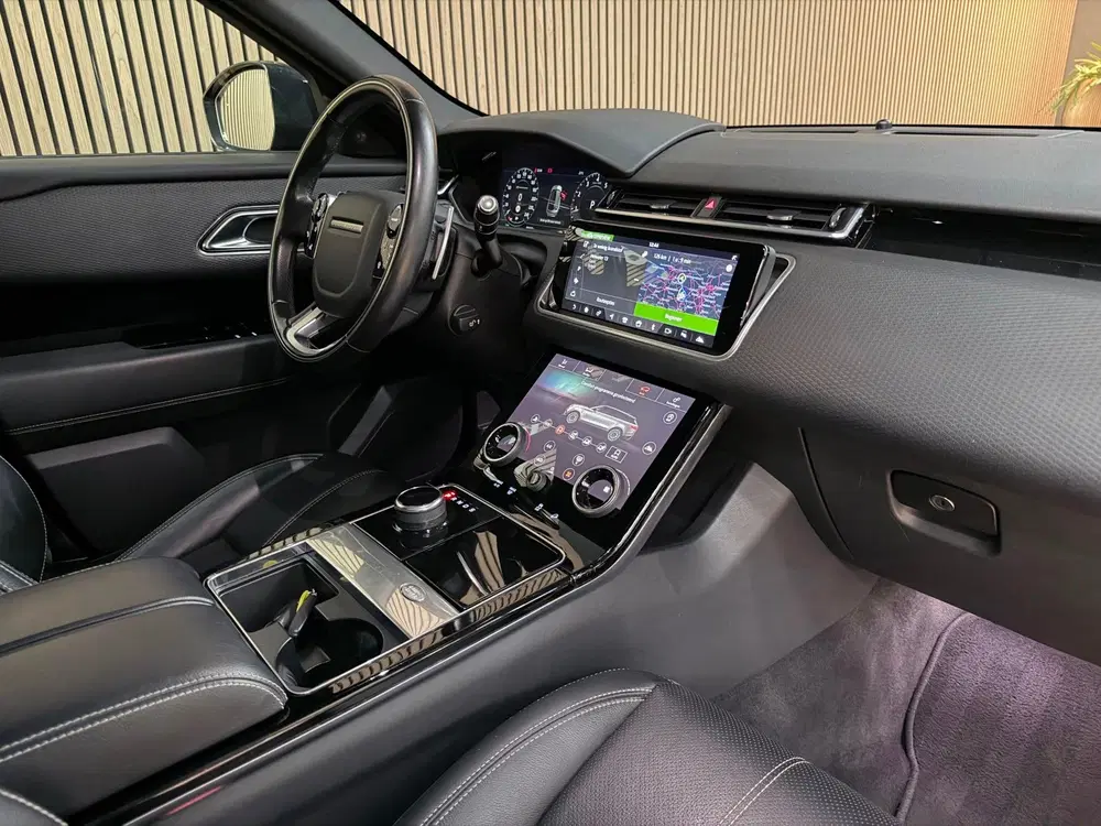 Land Rover Range Rover Velar 2.0 P250 Turbo AWD R-Dynamic SE uit 2019, foto 5