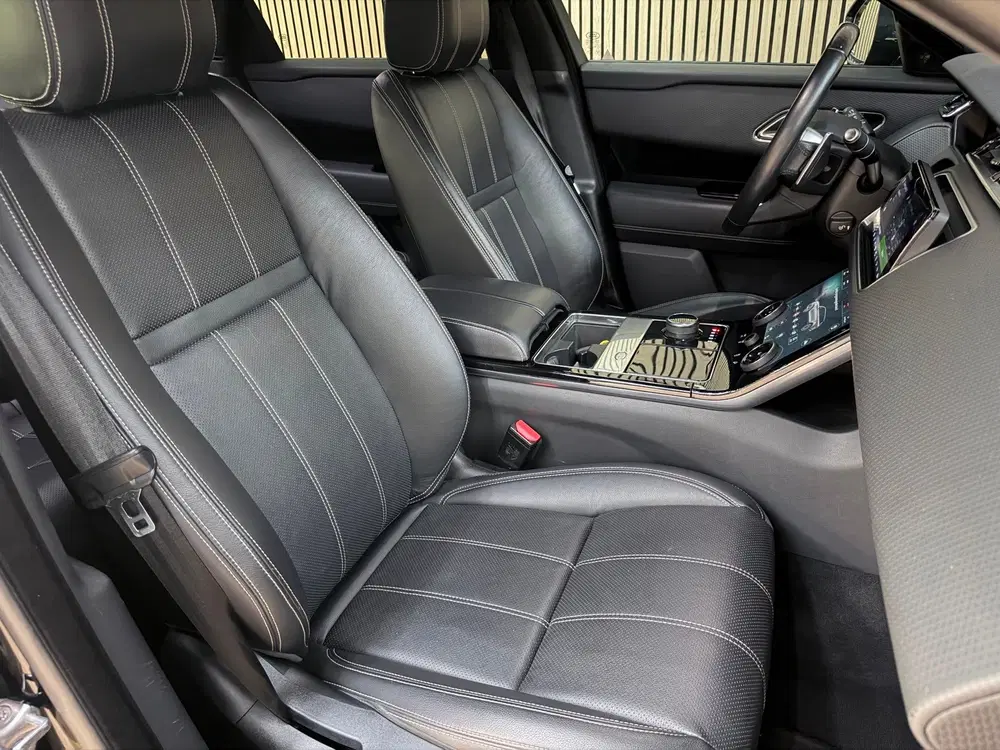 Land Rover Range Rover Velar 2.0 P250 Turbo AWD R-Dynamic SE uit 2019, foto 6
