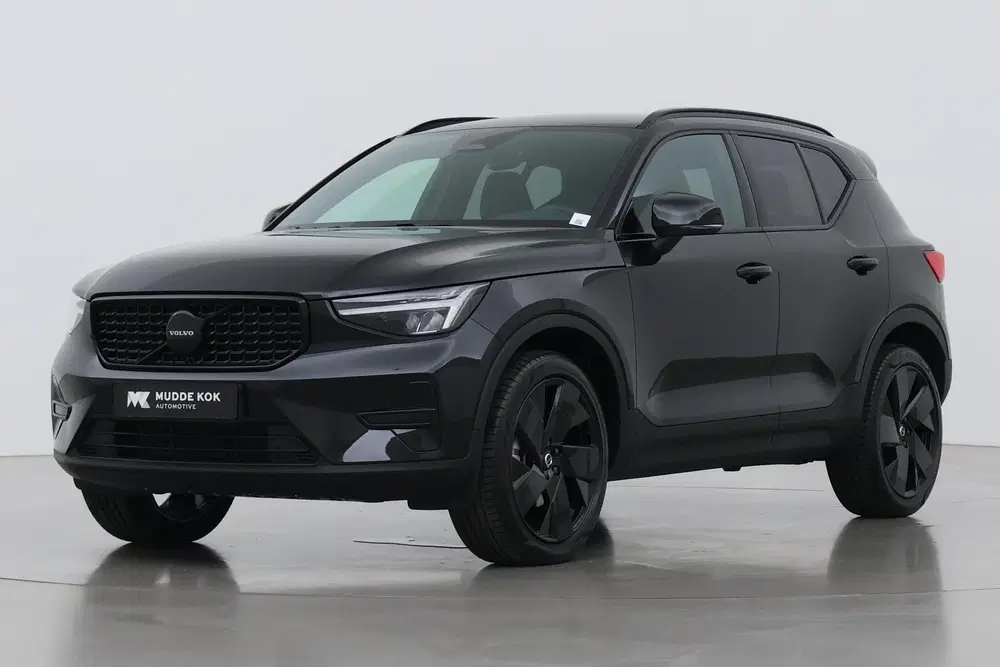 Volvo XC40 2.0 B3 Plus Black Edition uit 2025, foto 8