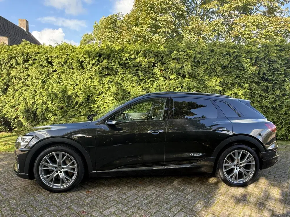 Audi e-tron ETRON 55 quattro uit 2020, foto 6