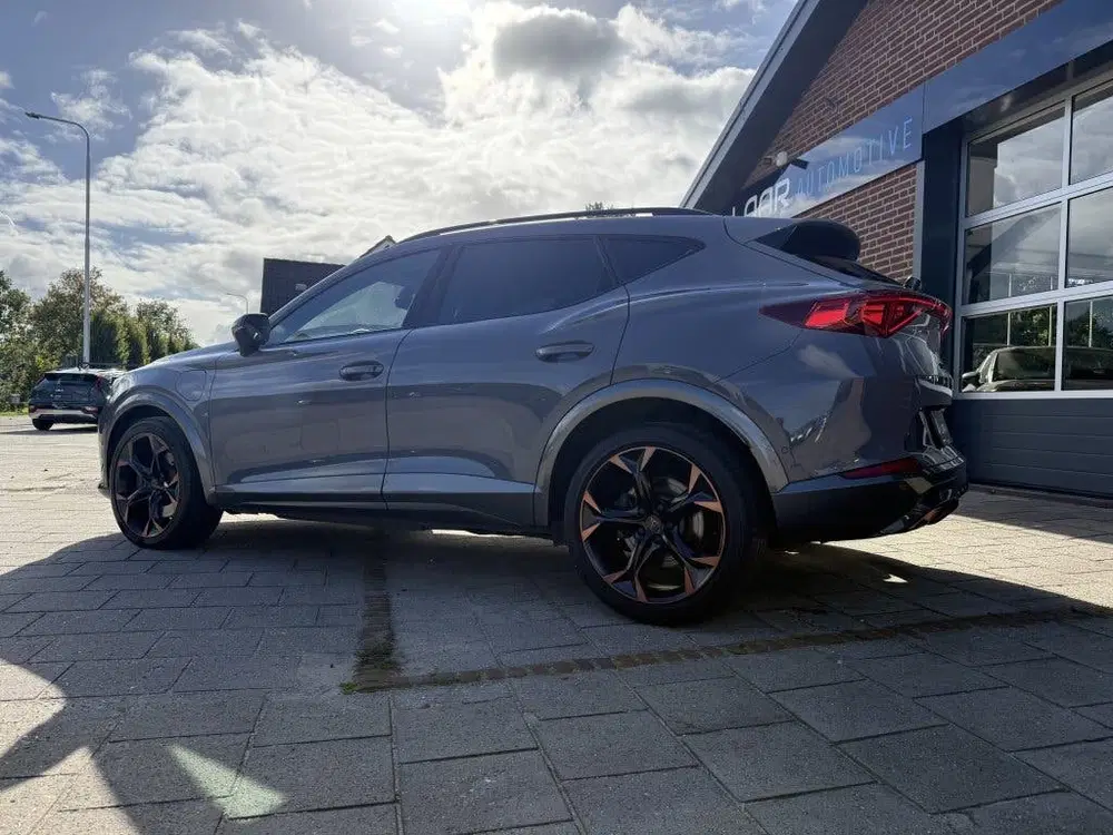 Cupra Formentor 1.4 e-Hybrid 245PK VZ Copper Edition uit 2023, foto 3