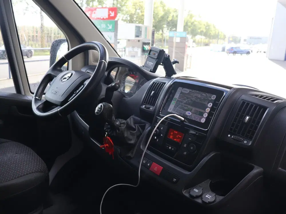 Opel Movano 2.2D 140 PK BAKWAGEN MEUBELBAK LAADKLEP 10 uit 2023, foto 3