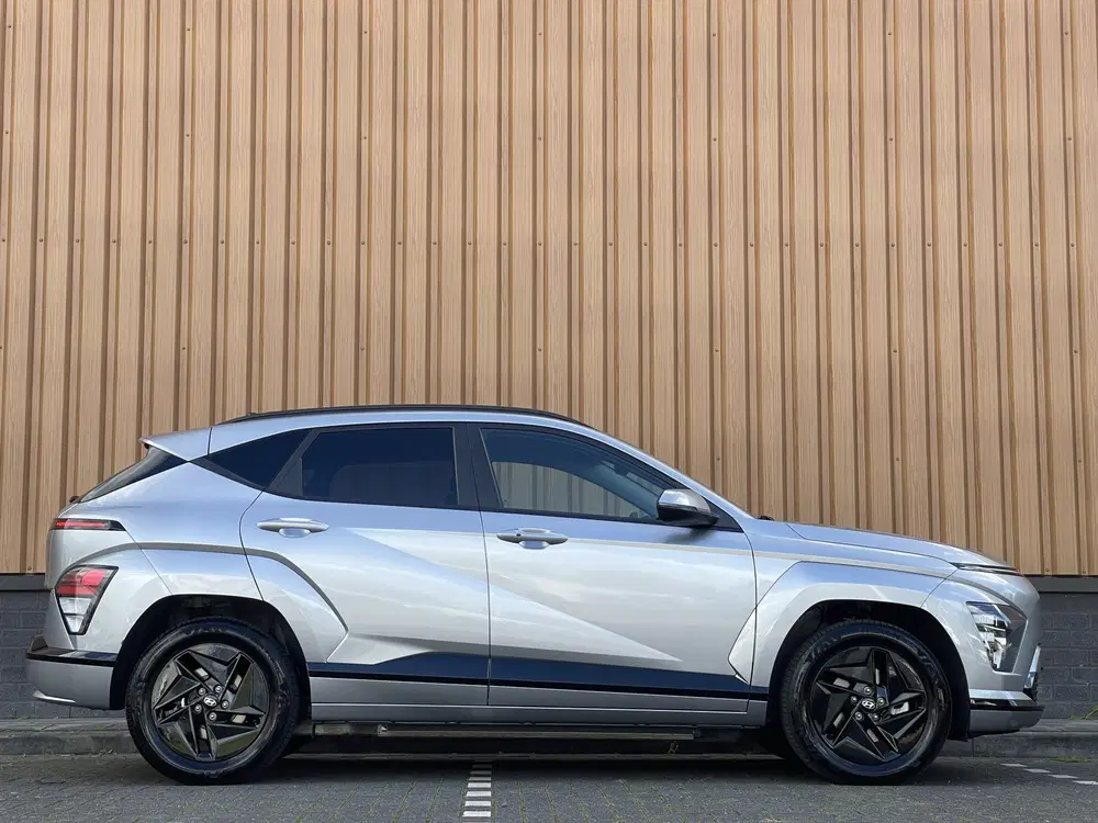Hyundai KONA Standard Range Pure Edition 48.6 kWh uit 2025, foto 4