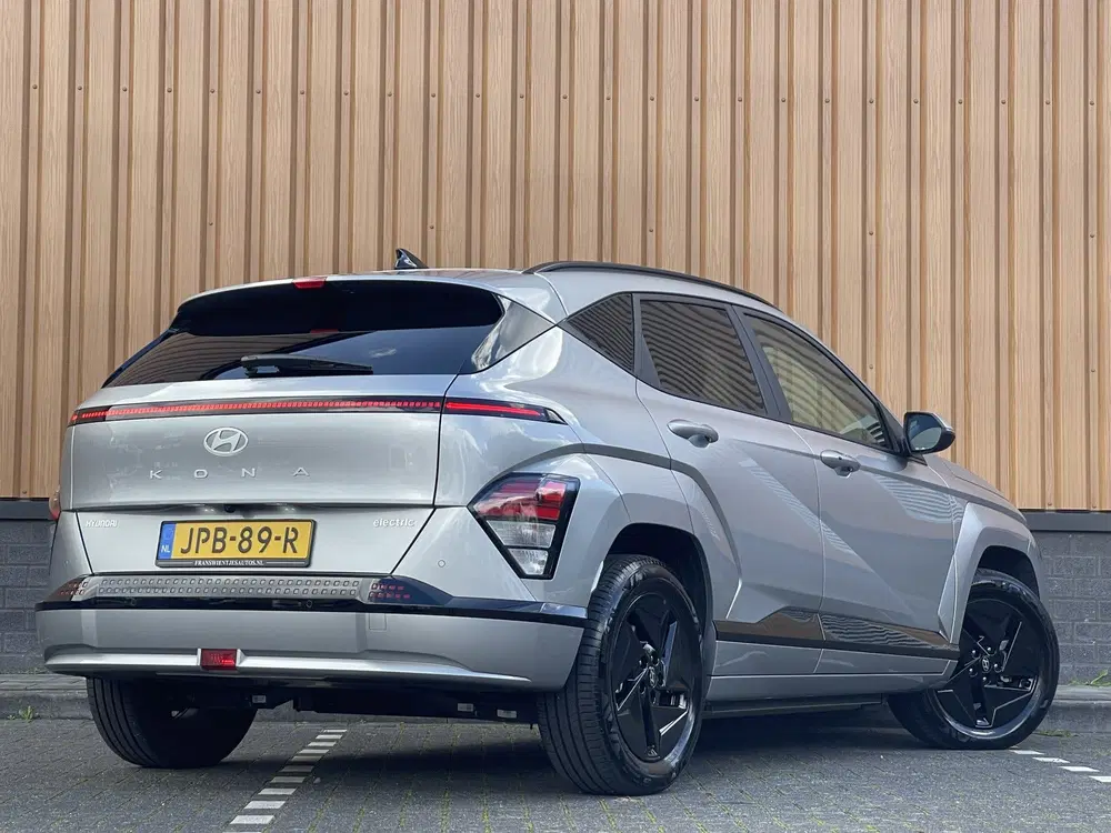 Hyundai KONA Standard Range Pure Edition 48.6 kWh uit 2025, foto 5
