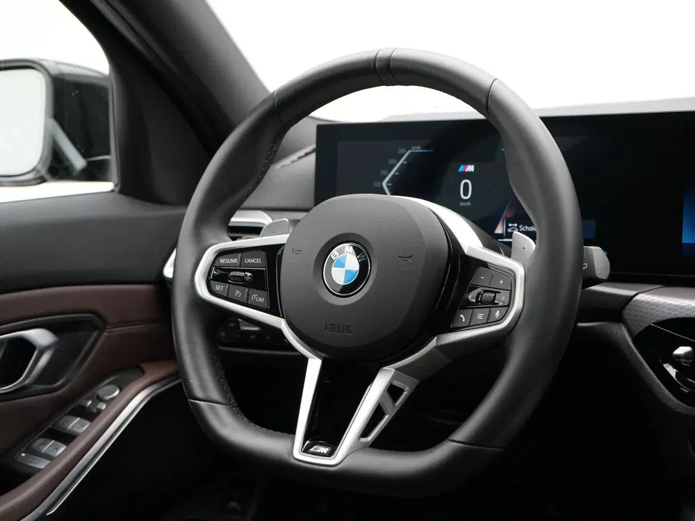 BMW 3-serie 320i Touring M-Sport (bj 2025 uit 2025, foto 2