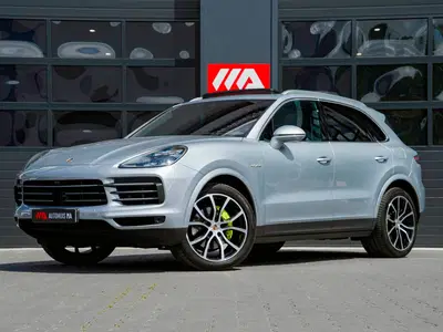 Porsche Cayenne 3.0 E-Hybrid Sport-Chrono uit 2020