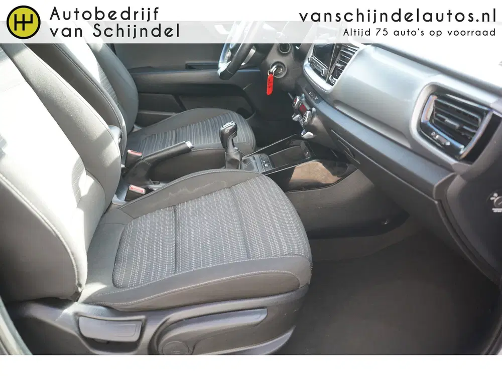 Kia Stonic 1.0 T-GDi MHEV DYNAMICLINE TWO TONE ORIGIN uit 2022, foto 12