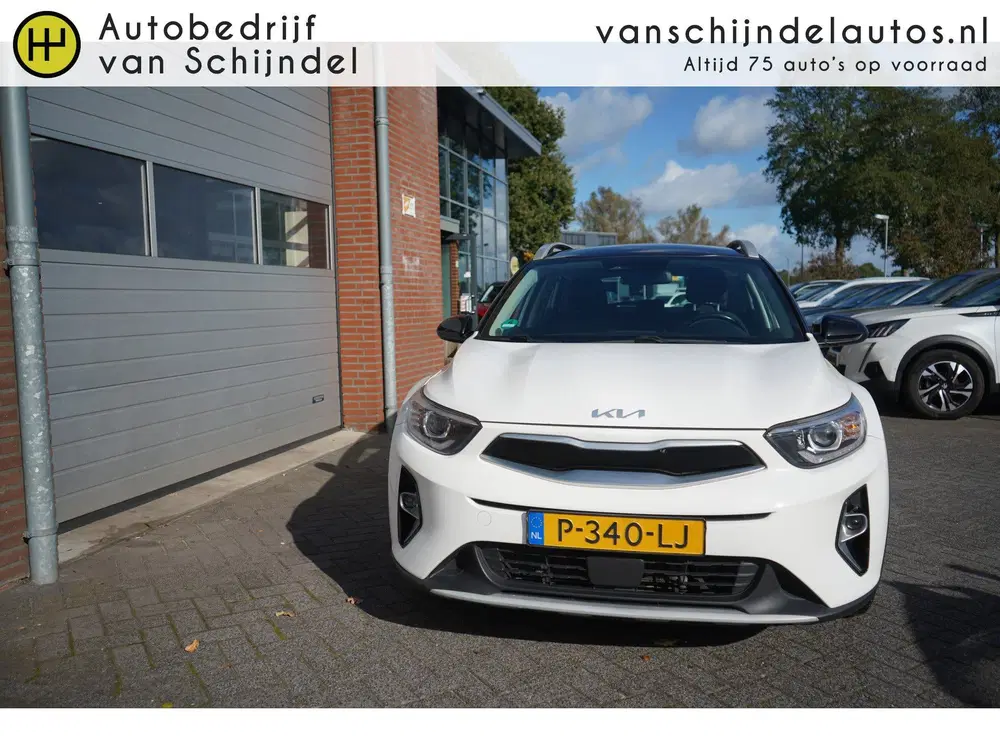 Kia Stonic 1.0 T-GDi MHEV DYNAMICLINE TWO TONE ORIGIN uit 2022, foto 2