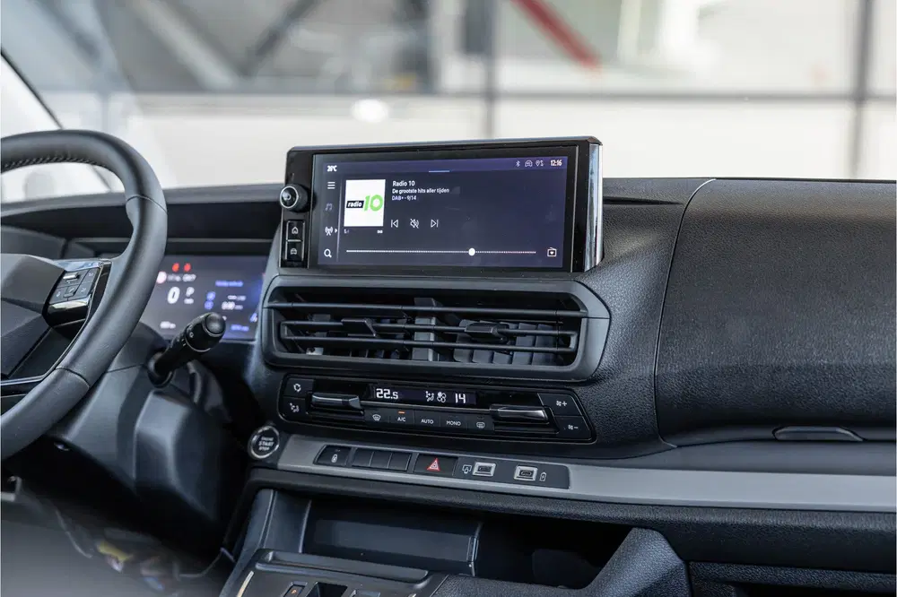 Toyota Proace 2.0 D-4D Professional DC L3H1 XL uit 2024, foto 12