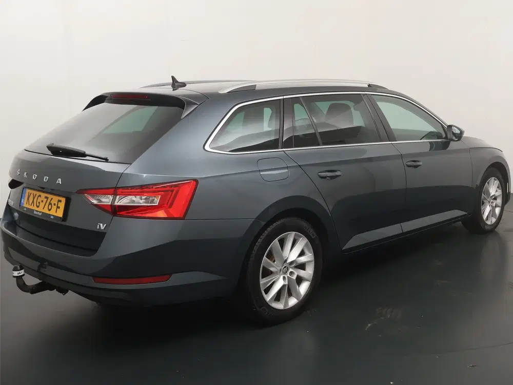 Skoda Superb 1.4 TSI iV 218pk Business Edition uit 2022, foto 5