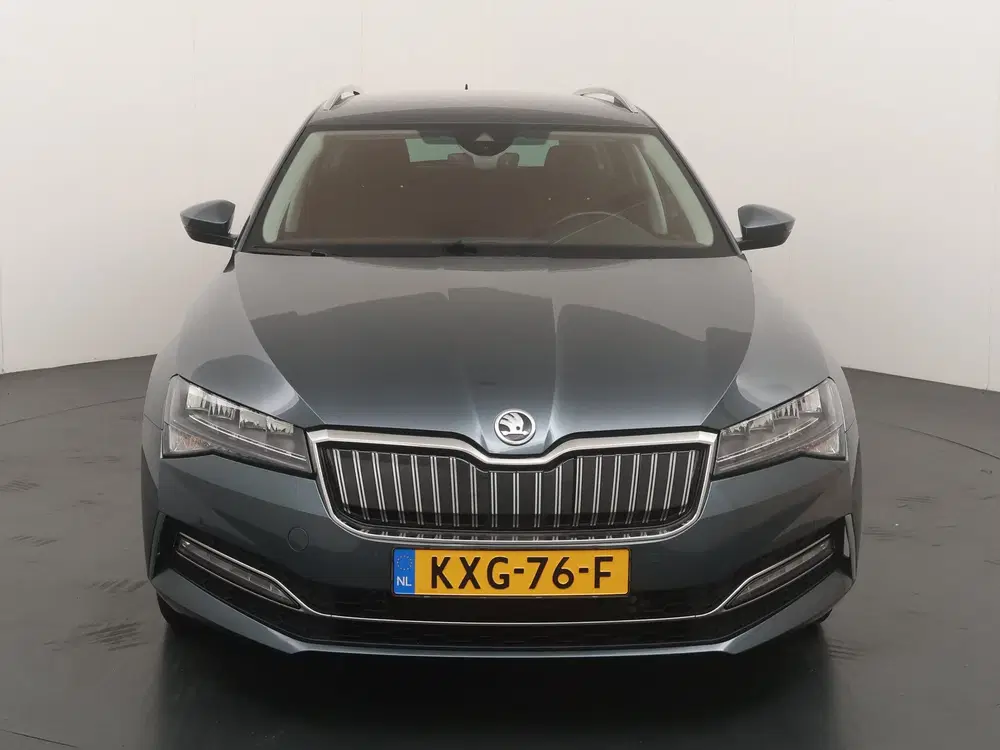 Skoda Superb 1.4 TSI iV 218pk Business Edition uit 2022, foto 8