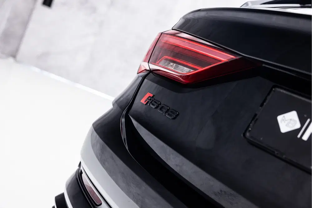 Audi RS Q3 2.5 TFSI uit 2020, foto 11