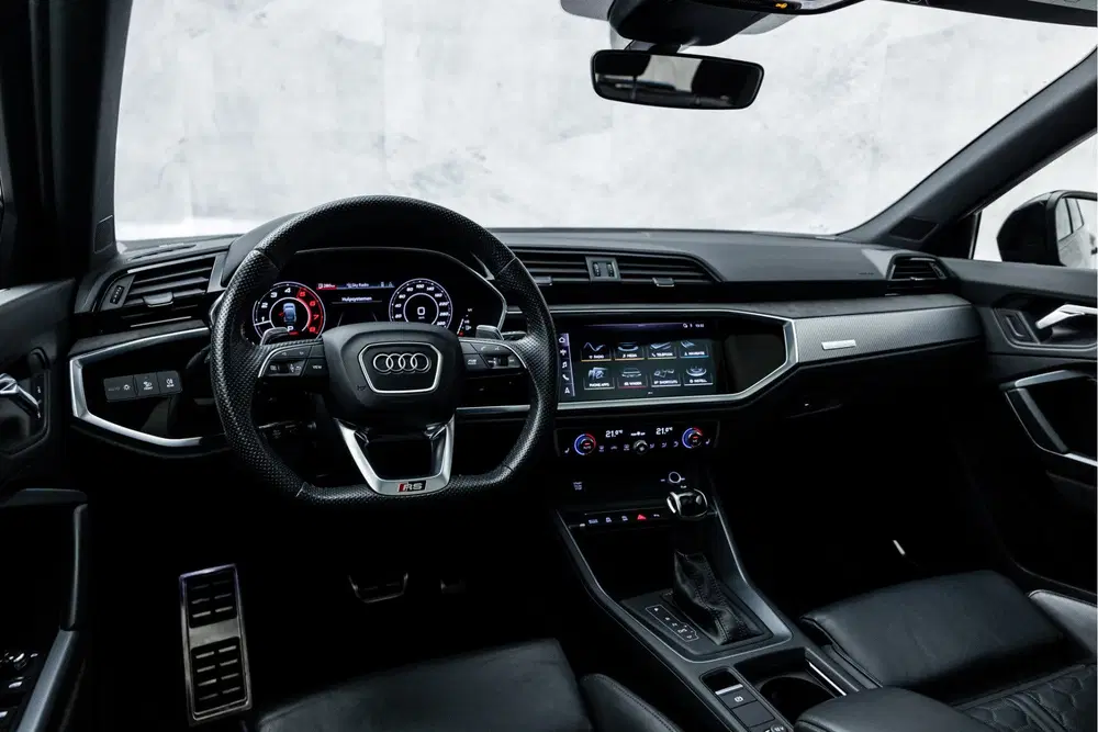 Audi RS Q3 2.5 TFSI uit 2020, foto 15