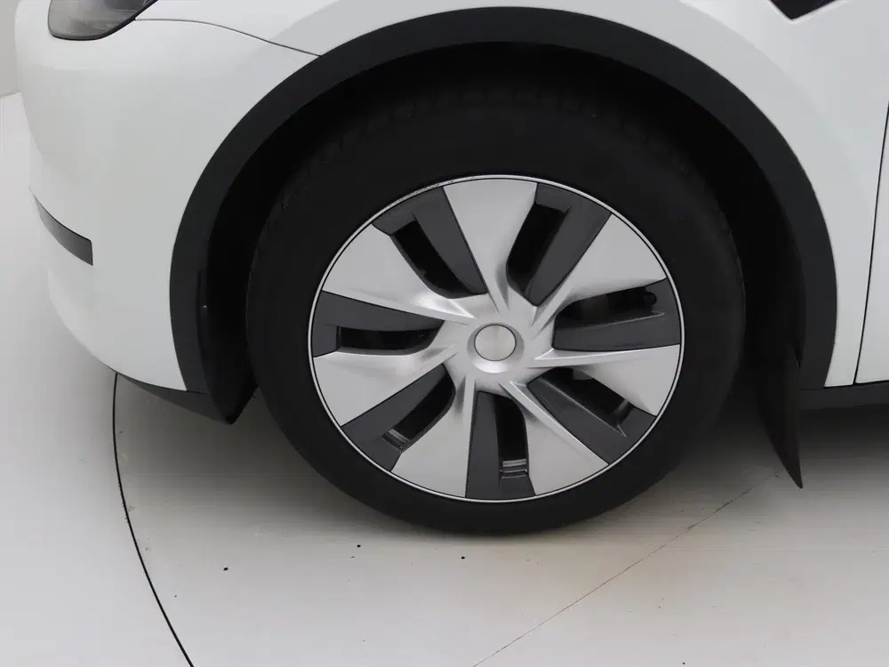 Tesla Model Y Standard RWD Plus 91.7% SoH [ AMD RYZEN+AU uit 2023, foto 12