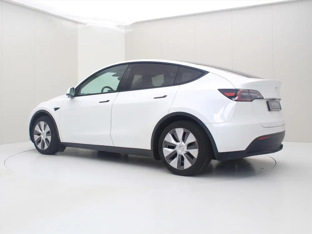 Tesla Model Y Standard RWD Plus 91.7% SoH [ AMD RYZEN+AU uit 2023, foto 4