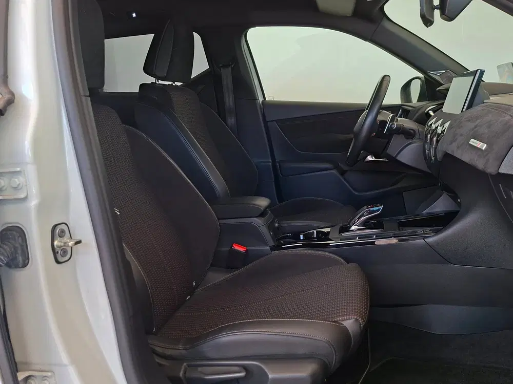 DS Automobiles DS 3 Crossback DS 3 Crossback 1.2 PureTech So Chic uit 2019, foto 4