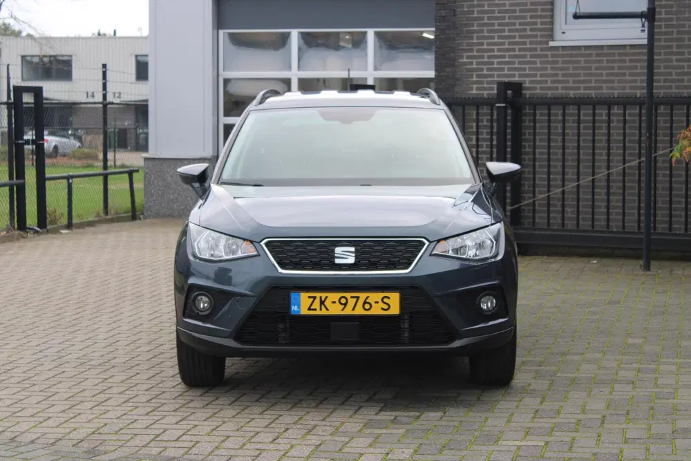 SEAT Arona 1.0 TSI Style Business Intense Camera uit 2019, foto 2