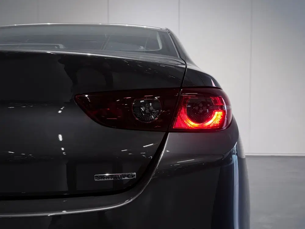 Mazda 3 2.0 e-SkyActiv-G M Hybrid 122 uit 2019, foto 15