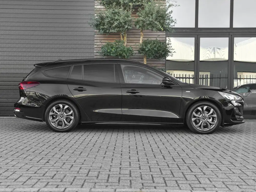 Ford Focus 1.0 EcoBoost Hybrid ST Line Trekhaak ACC H uit 2024, foto 4