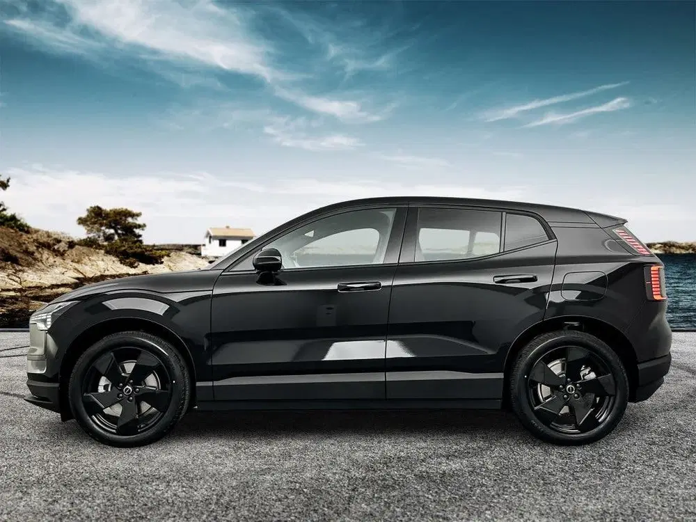 Volvo EX30 P5 Extended Range Ultra Black Edition uit 2026, foto 8