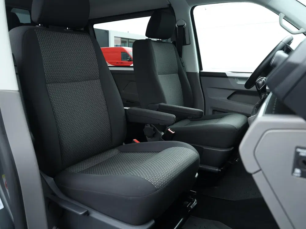 Volkswagen Transporter 2.0 TDI 200 pk L2 Bulli DC DSG uit 2021, foto 9