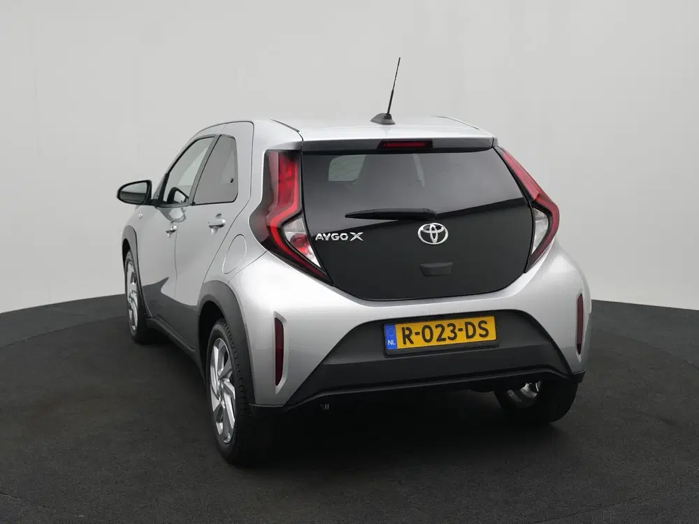 Toyota Aygo X 1.0 VVT-i MT first uit 2022, foto 12