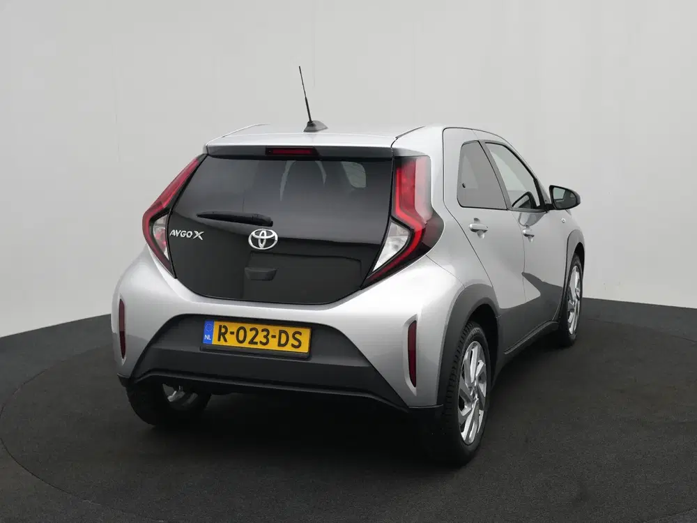 Toyota Aygo X 1.0 VVT-i MT first uit 2022, foto 13