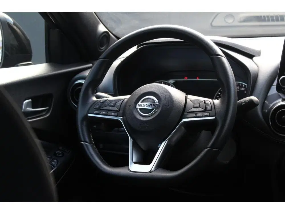 Nissan Juke 1.0 DIG-T N-Connecta uit 2021, foto 2