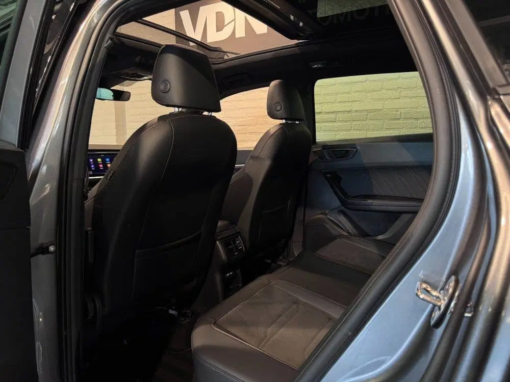 SEAT Ateca 1.5 TSI FR Business Intense Pano Trekhaak uit 2022, foto 15