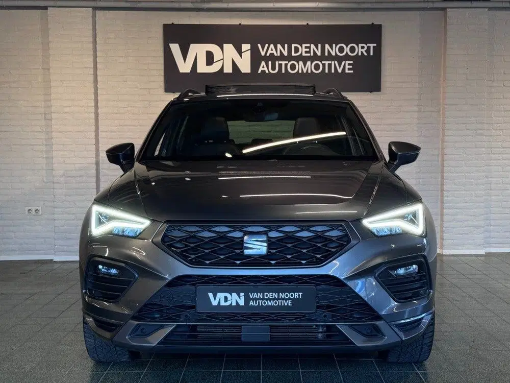 SEAT Ateca 1.5 TSI FR Business Intense Pano Trekhaak uit 2022, foto 4