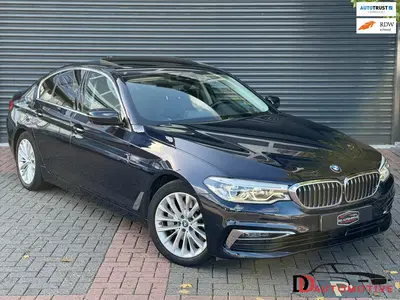 BMW 5-serie 530e iPerformance High Executive HuD uit 2019
