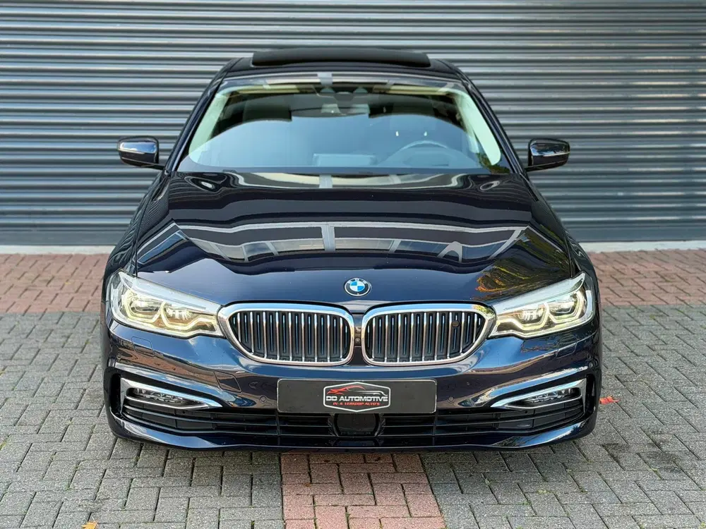 BMW 5-serie 530e iPerformance High Executive HuD uit 2019, foto 8