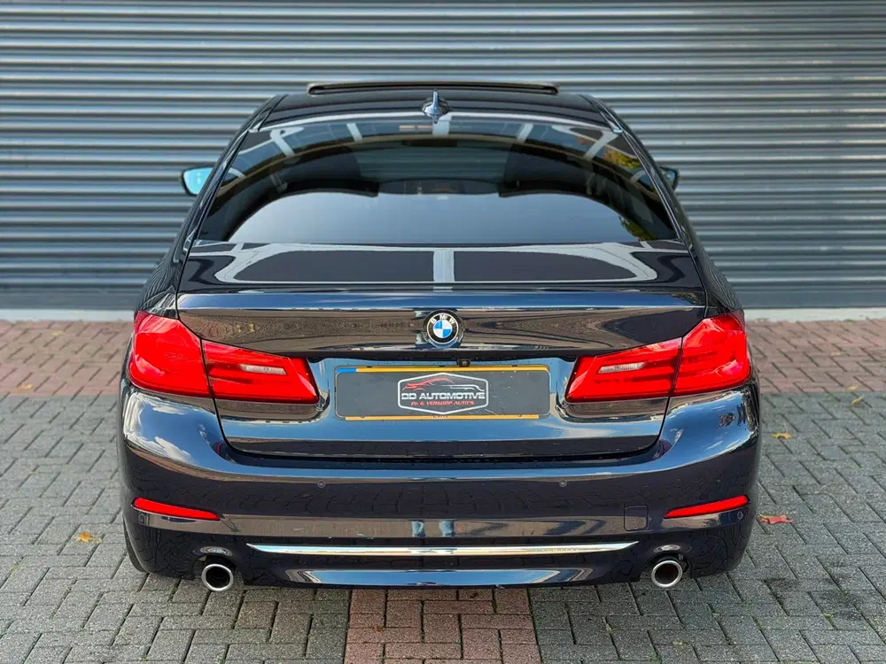 BMW 5-serie 530e iPerformance High Executive HuD uit 2019, foto 9