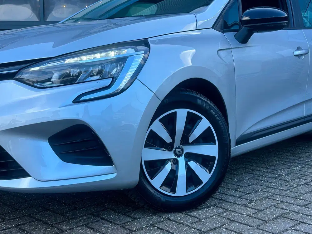 Renault Clio 1.0 TCe 90 Equilibre uit 2022, foto 2