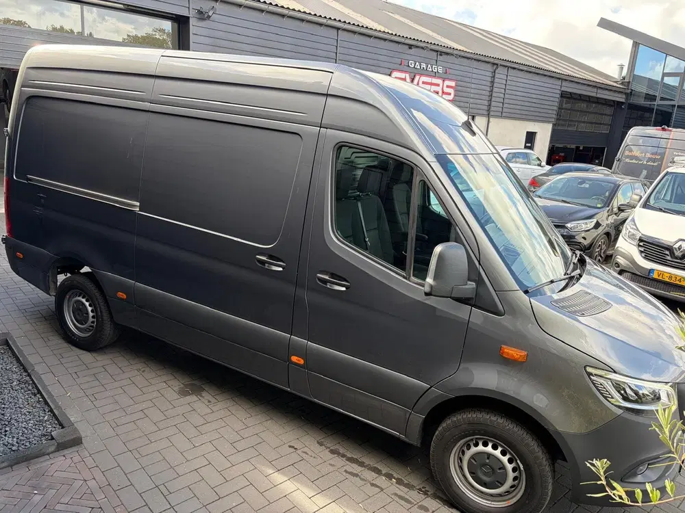 Mercedes-Benz Sprinter 317 1.9 CDI L2H2 RWD LED uit 2024, foto 3