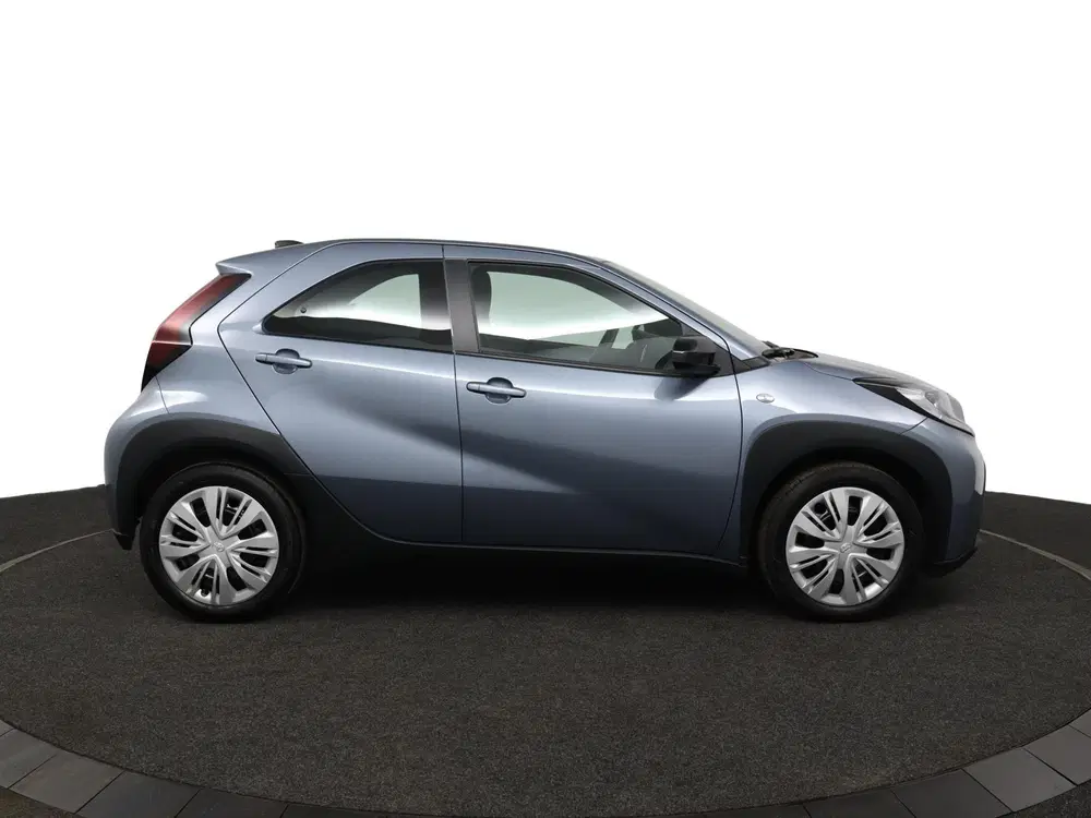 Toyota Aygo X 1.0 VVT-i MT Play uit 2025, foto 13