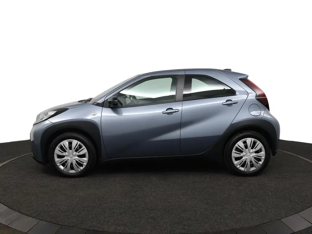 Toyota Aygo X 1.0 VVT-i MT Play uit 2025, foto 3