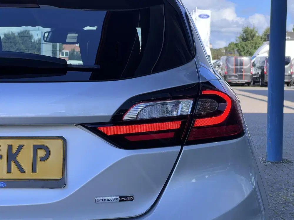 Ford Fiesta 1.0 EcoBoost Hybrid Titanium X Bellen voor uit 2022, foto 10