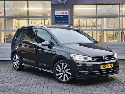 Volkswagen Touran 1.5 TSI DSG United R-line 7p uit 2020