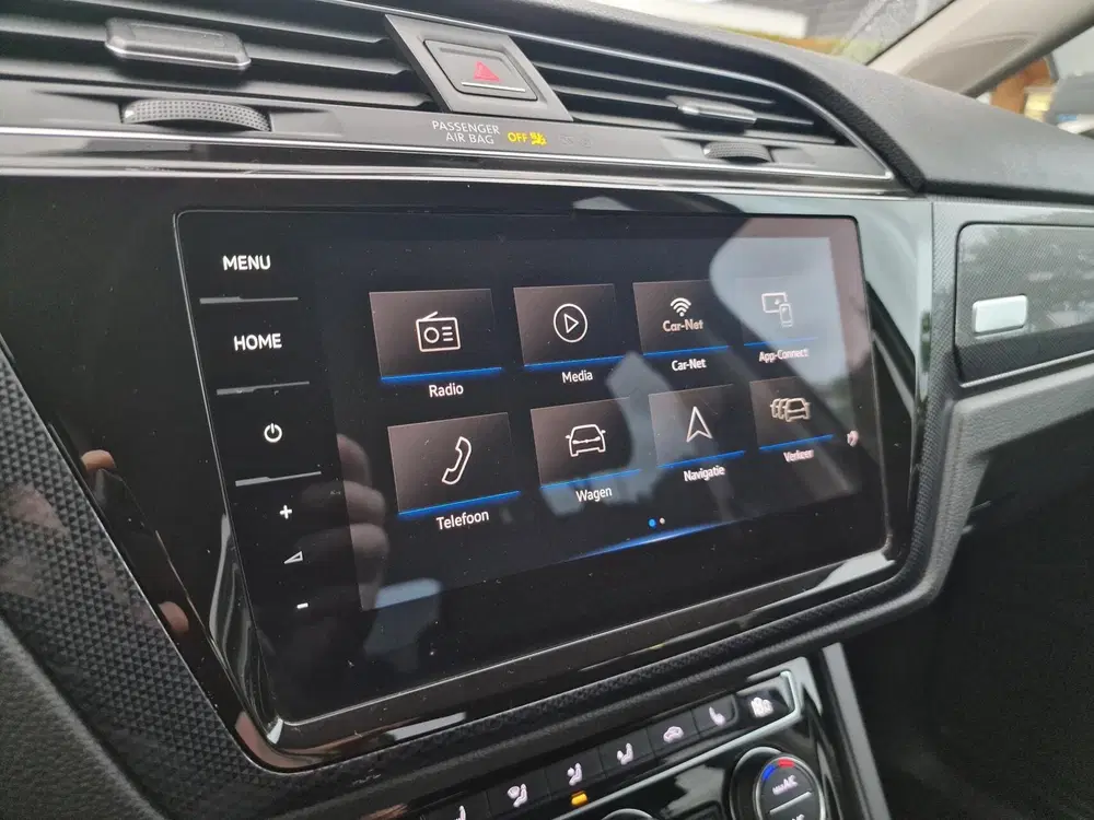 Volkswagen Touran 1.5 TSI DSG United R-line 7p uit 2020, foto 13