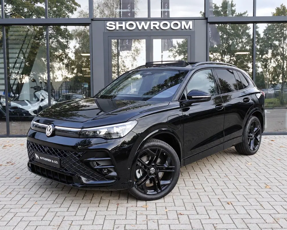 Volkswagen Tiguan 1.5 eHybrid R-Line PANO H&K MASSAGE KEYLES uit 2026