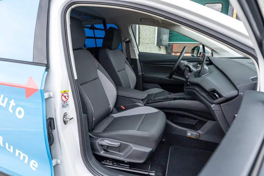 Skoda Elroq 60 204pk Business Edition uit 2025, foto 14