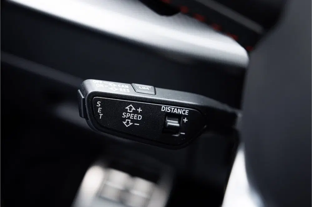 Audi RS Q8 4.0 TFSI Quattro Black Edition Pano uit 2020, foto 15