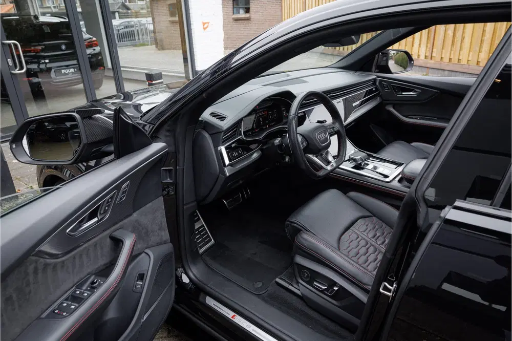 Audi RS Q8 4.0 TFSI Quattro Black Edition Pano uit 2020, foto 3